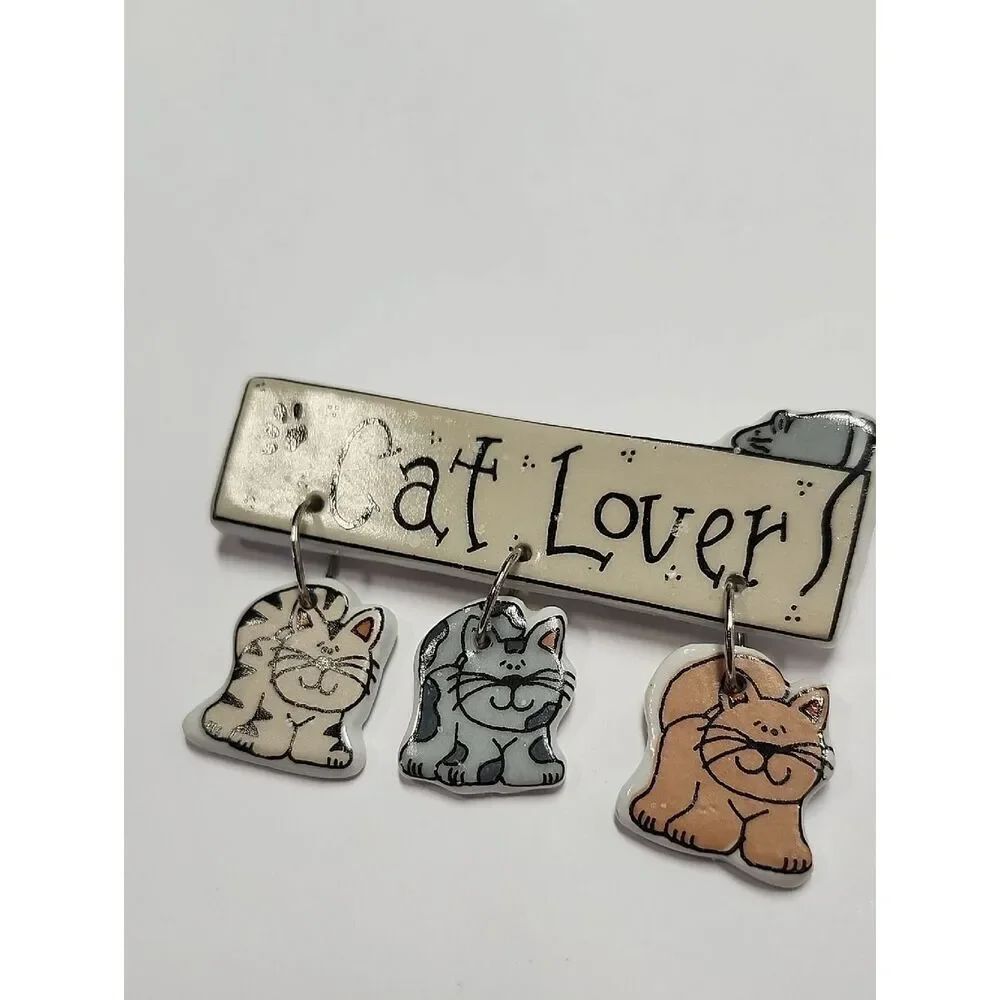 Vtg Ceramic Cat Lover Pin Triple Kitten Kitty Tabby Trio Mouse Bar Brooch Dangle